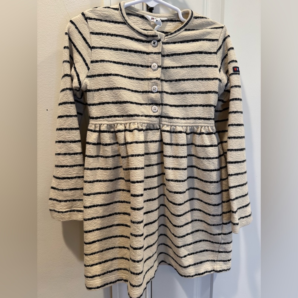 Batela Cream and Black Knit dress size 4